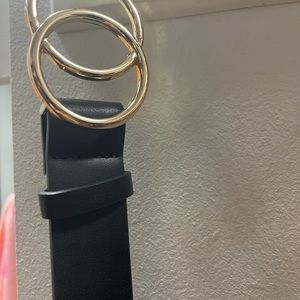 Black faux leather belt in size L. Only $10!!